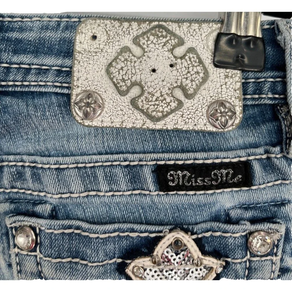 Miss Me Cuffed Capri Girls Size 8 YK7140P2 Blue Embellished Cross Y2K Western
